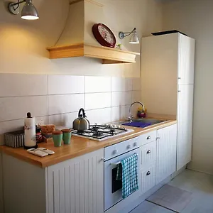 https://q21apartment.italymilanhotels.net